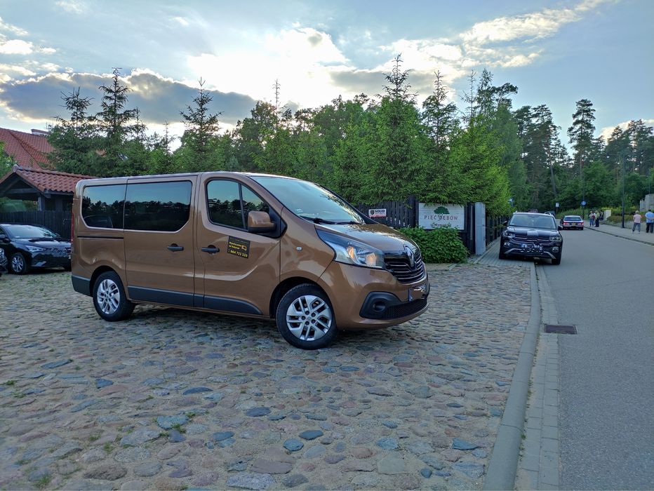 Auto laweta , holowanie ,  warsztat , wynajem aut , bus BIAŁYSTOK