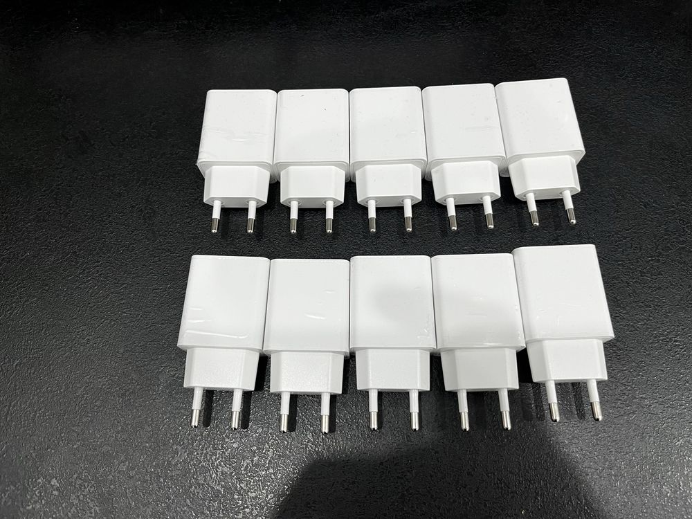 Ładowarka sieciowa USB 5V 2000mA 10 szt