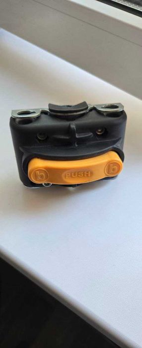 ELLELLI MULTIFIX Оригинальное крепление для детского кресла