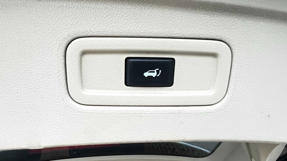 Infiniti QX70  3,7 2016 р