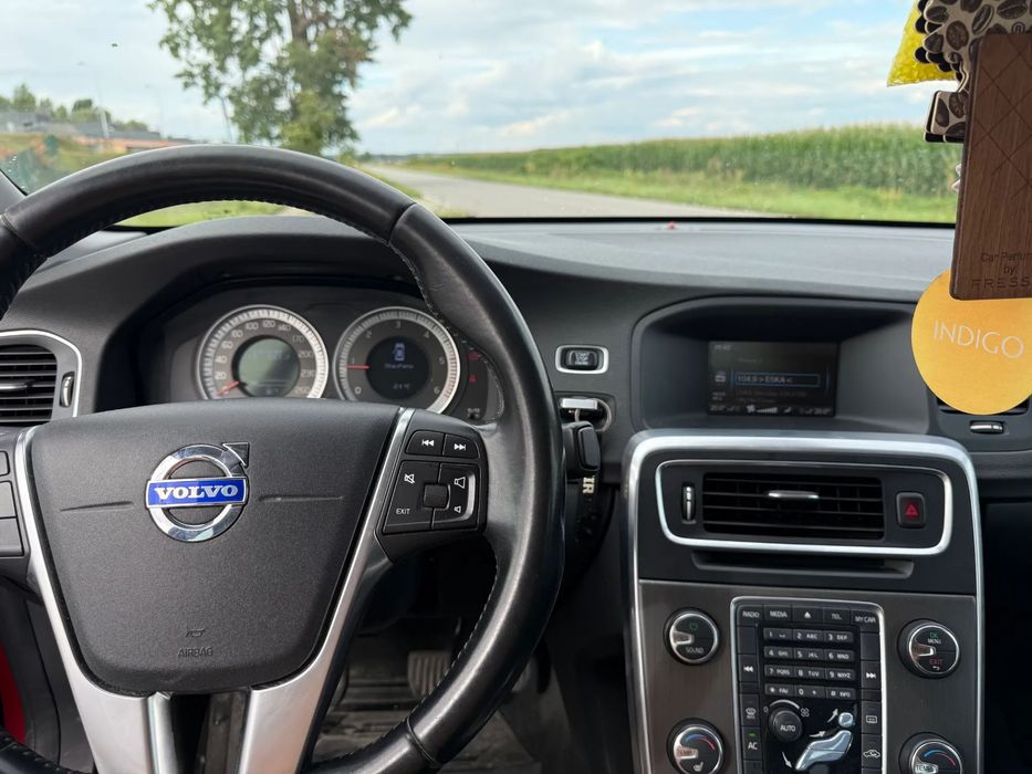 Volvo S60 Volvo s60 2011r D3 163km 5 cylindrów