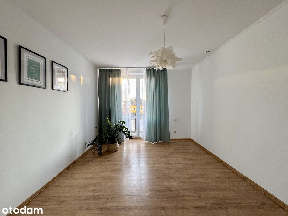 Funkcjonalne 2 pokoje z balkonem francuskim – Kraśnik Fabryczny