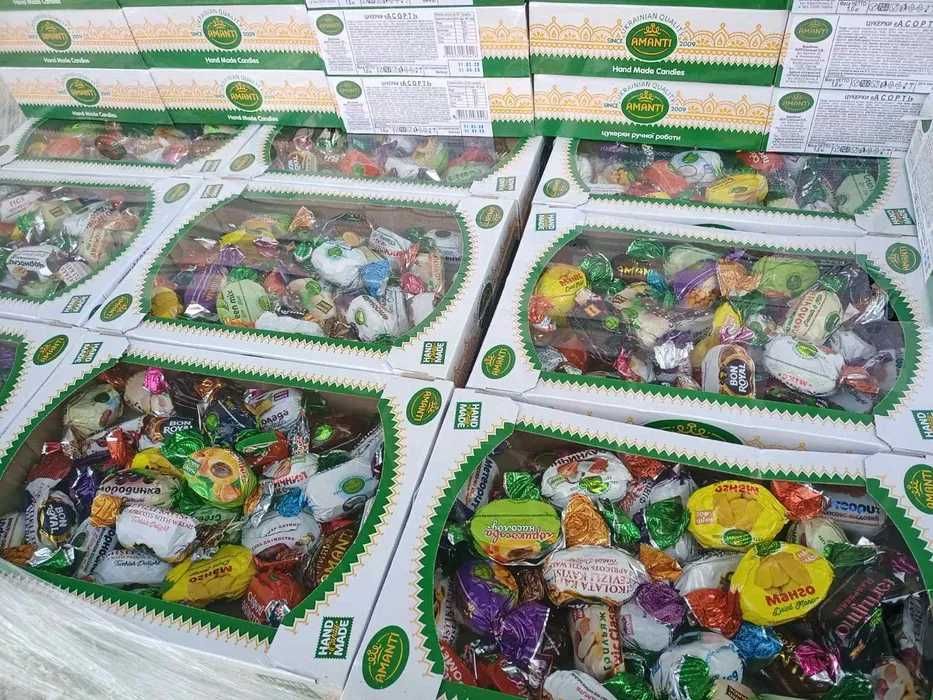 Конфеты ассорти  Amanti,  1 кг