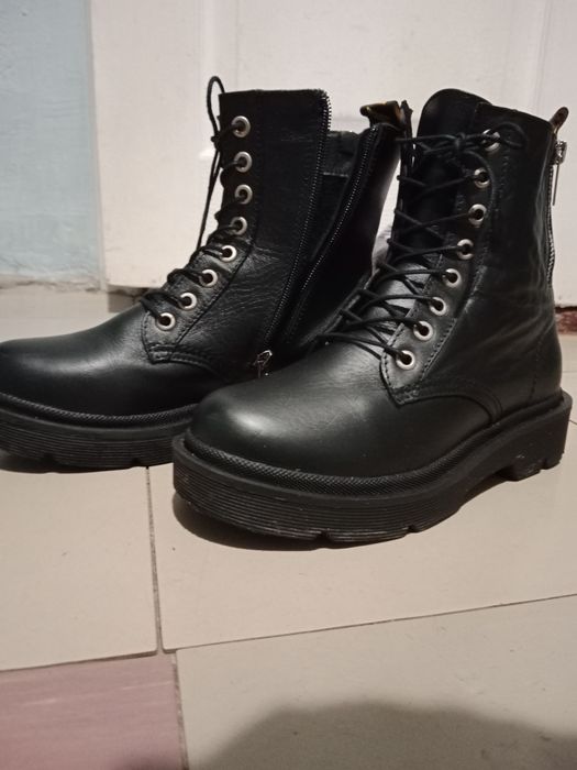 Чобітки ботинки шкіра черевики дівчинці