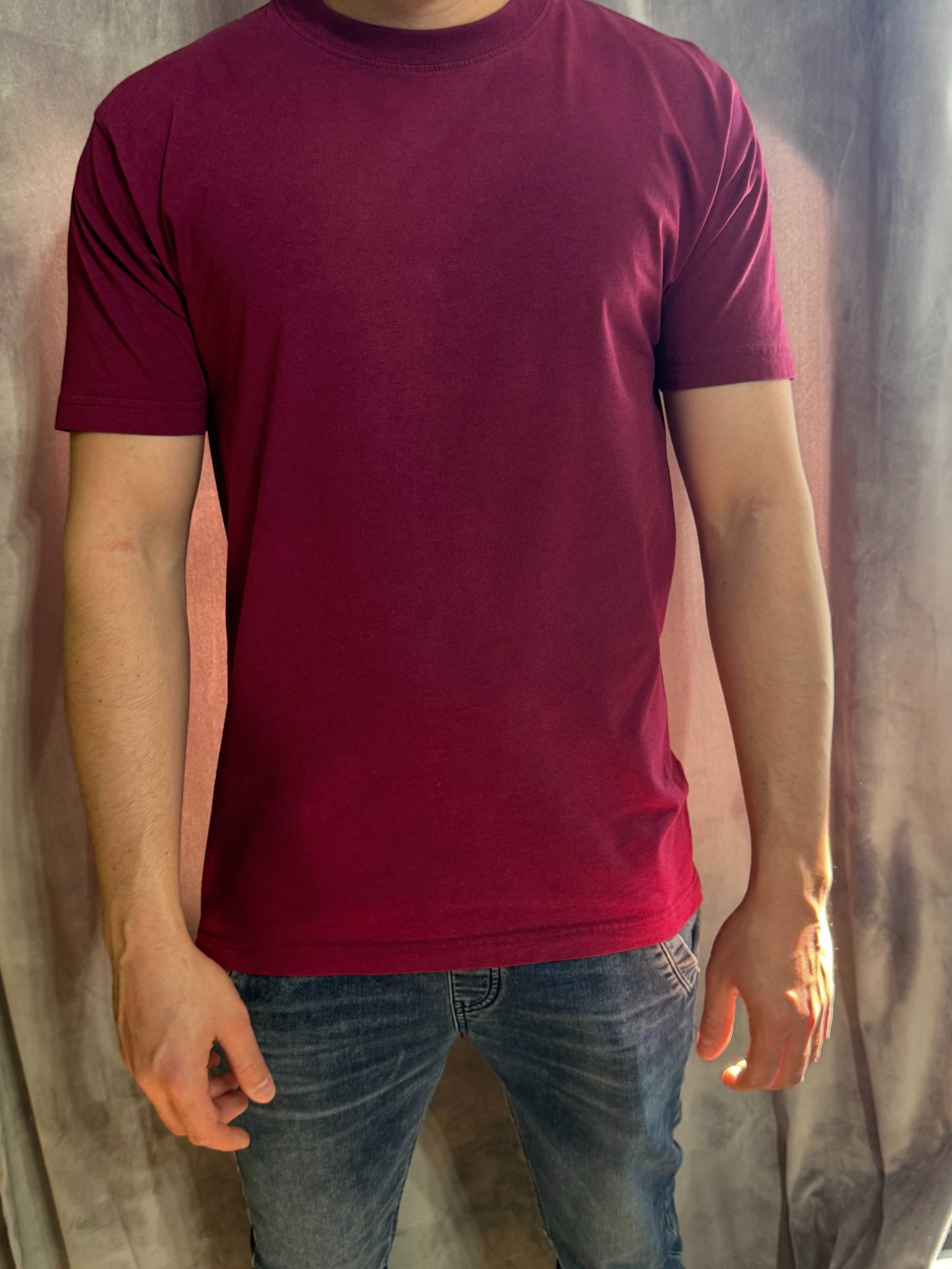 T-Shirt z Niemiec – Wysoka Jakość w Świetnym Stanie!