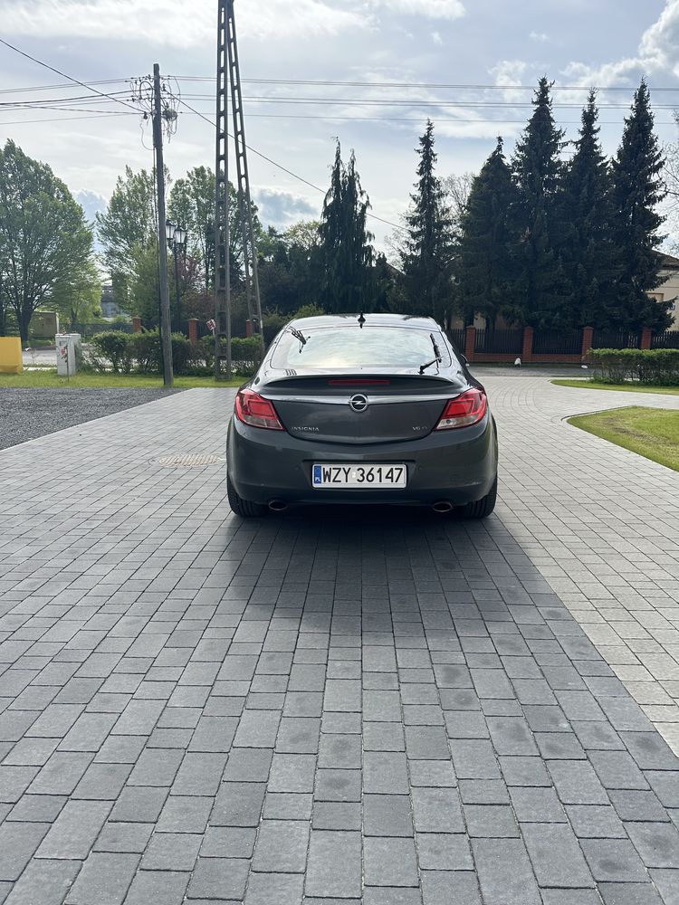 Opel Insignia 2.8 Turbo 4x4 Skóra Duża Navi Mały Przebieg Gaz LPG