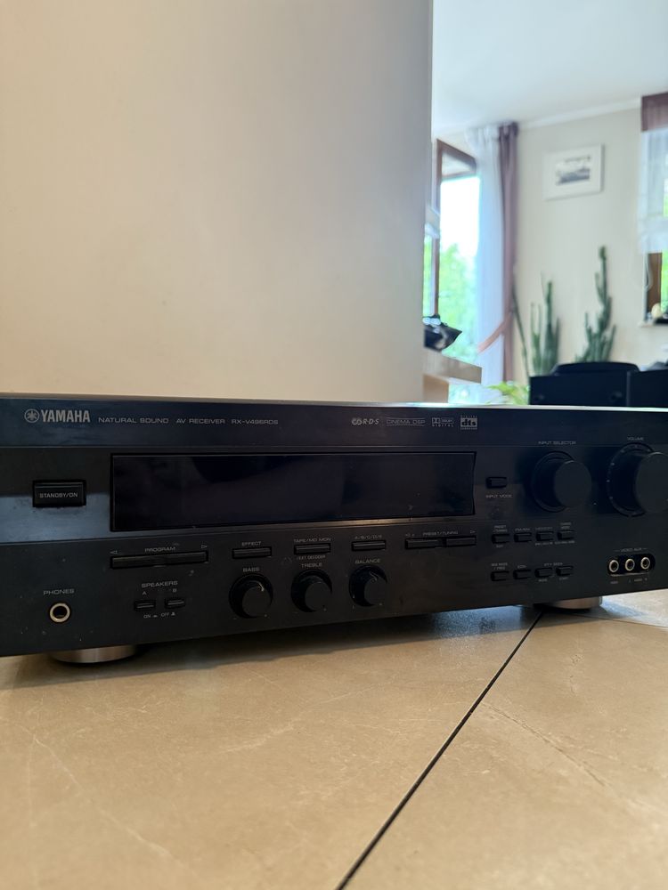 Amplituner Yamaha model RX-V496RDS
