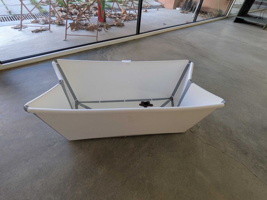 Banheira Dobrável STOKKE Flexi Bath (Branca/Cinza)