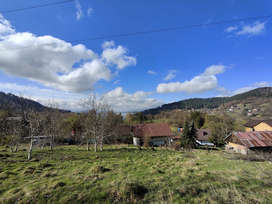 Działka 6500 m2 z przepięknym widokiem na jezioro i góry Tresna