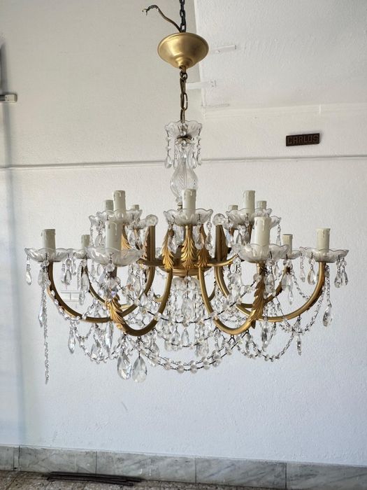 Candeeiro de cristais