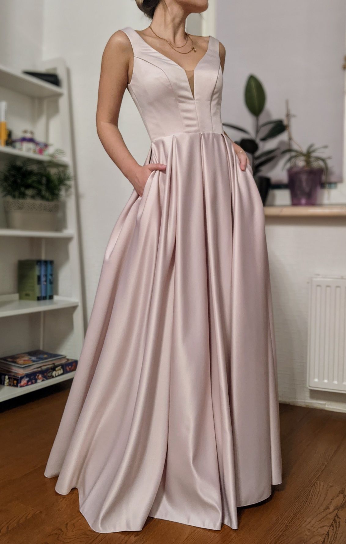 Сукня на випуск/Вечірня сукня/Атласна сукня