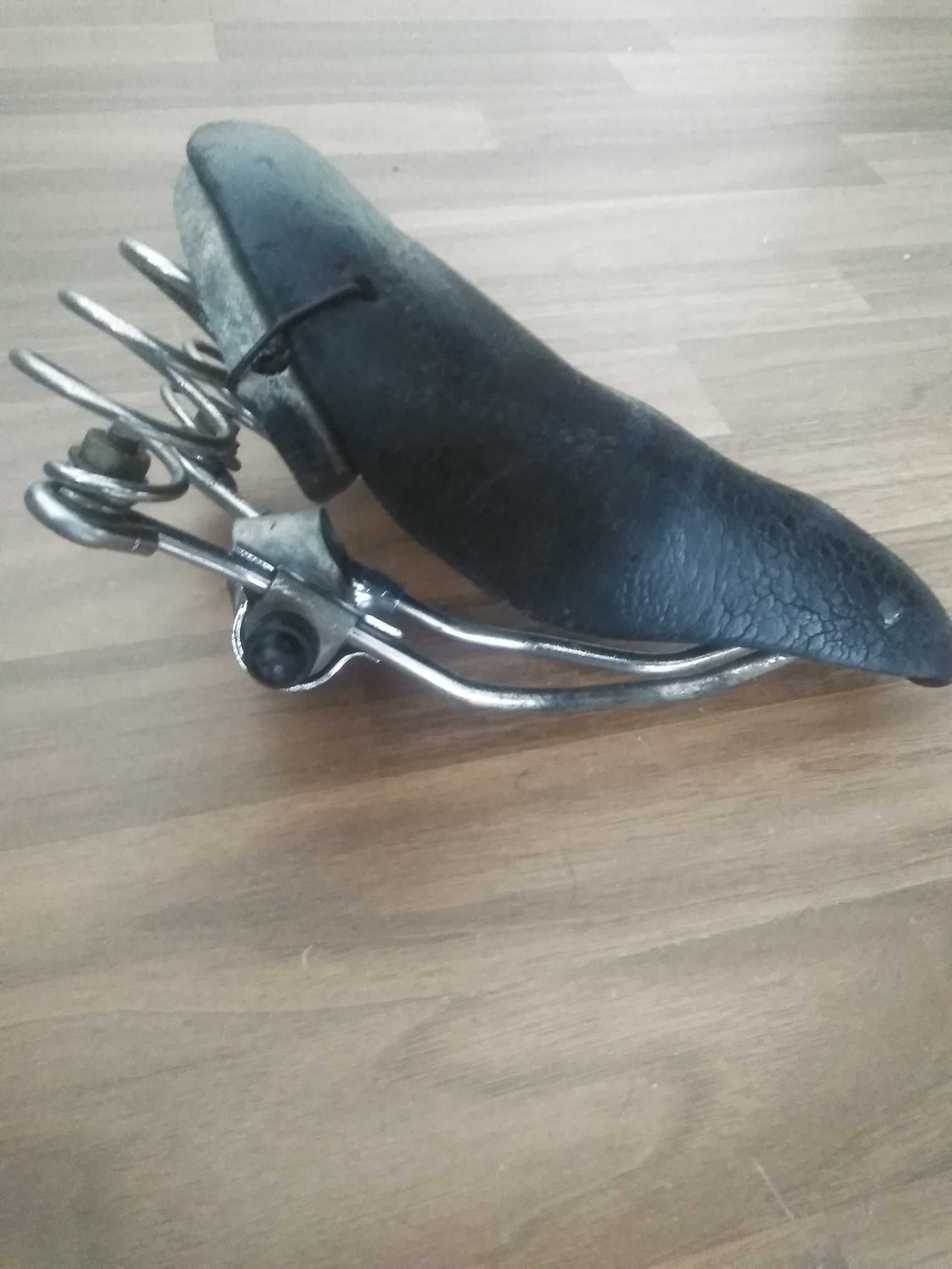 Siodełko zabytkowe do roweru klasyka