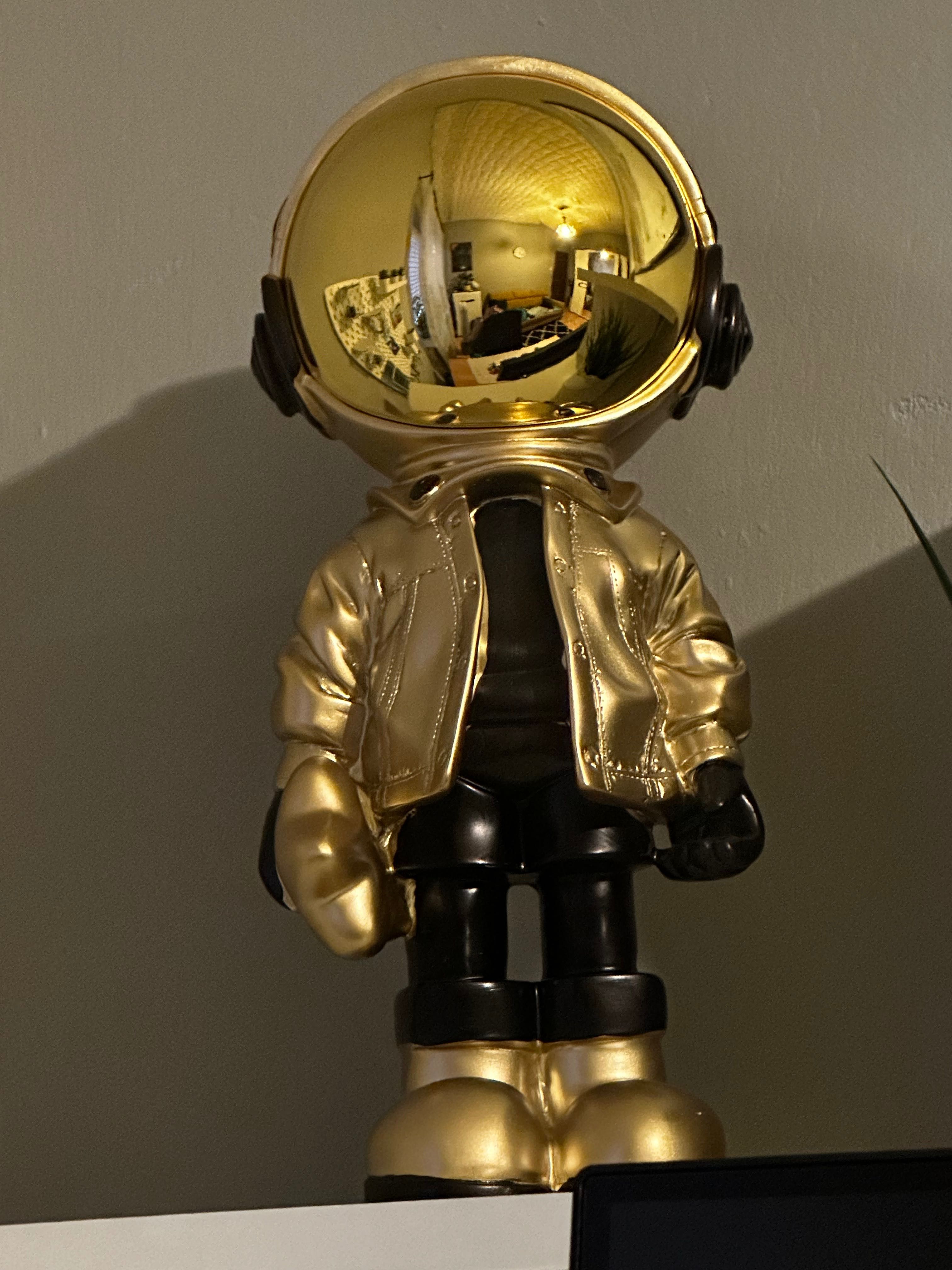 FIGURKA Dekoracyjna Duży Złoty Astronauta