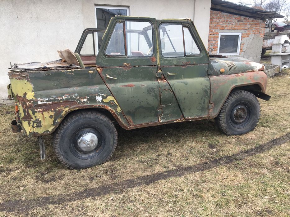 Розбераю Уаз 469