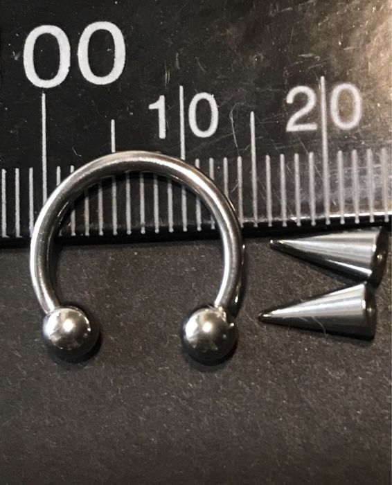 Piercing kolczyk 12mmx1.6mm STAL + 2 sruby