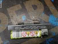 Emblemat Znaczek Logo Quattro w Grill Audi A8 D2 4D0853736