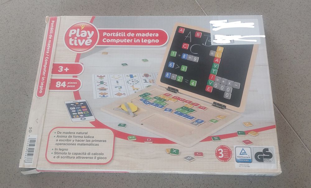 Computador para criança em madeira