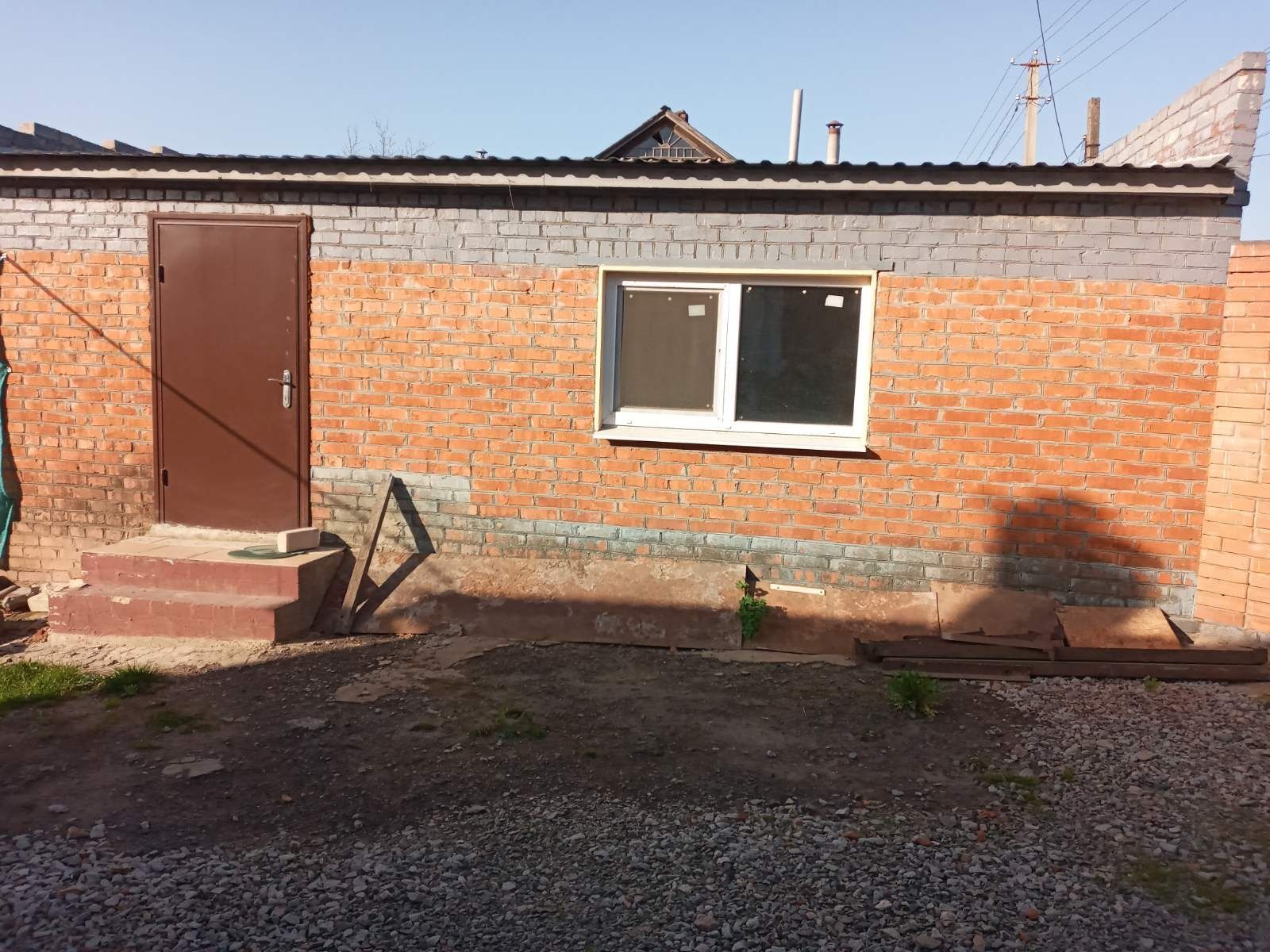 Продам будинок в селищі Краснокутськ