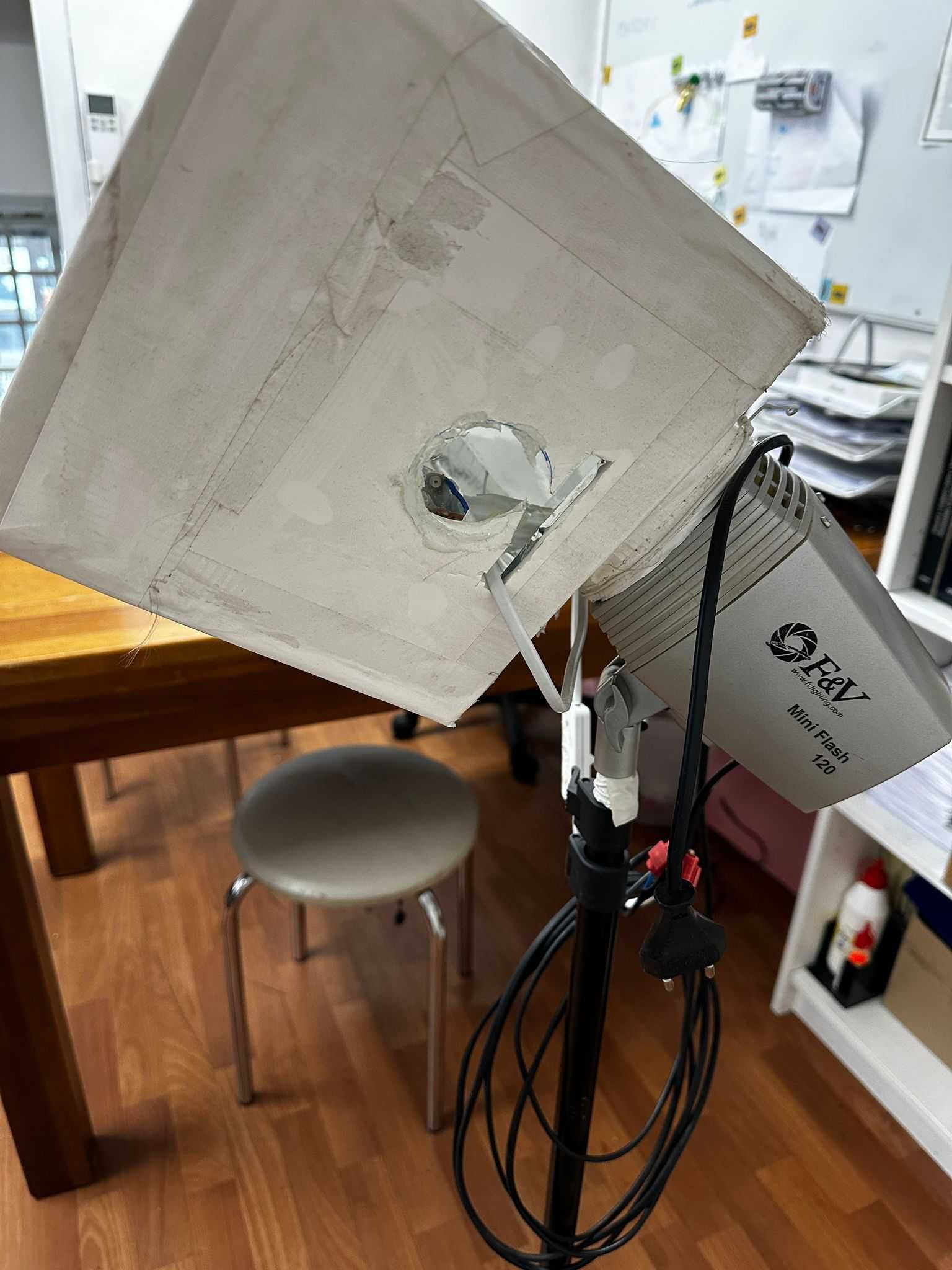 Lampa studyjna f&v mini flash 120