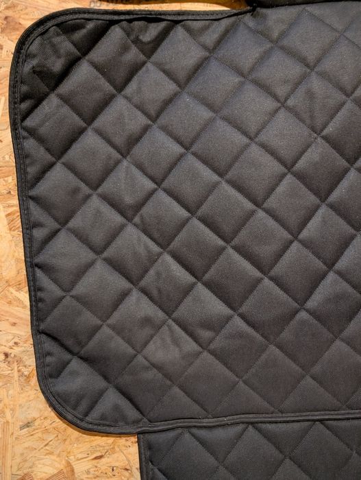 Pokrowiec/ochraniacz na kanapę samochodu pod ISOFIX