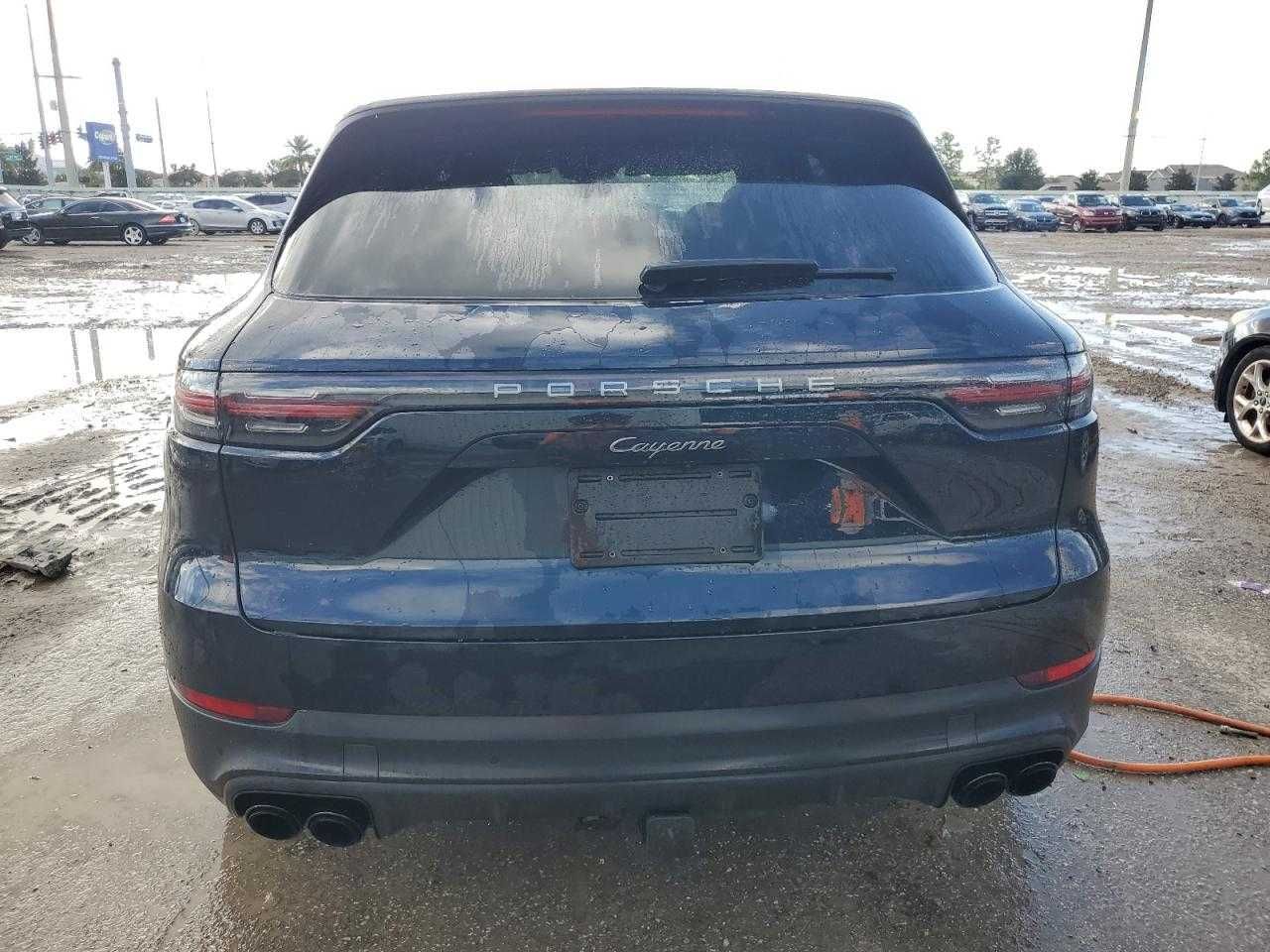 2023 Porsche Cayenne Base