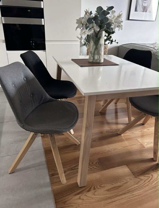 Krzesla 4 szt + stol skladany 120x160 80cm