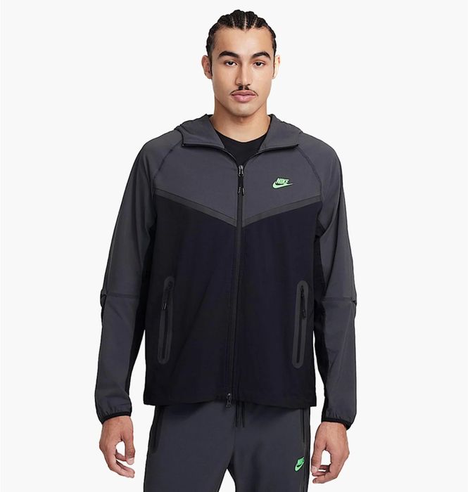 Чоловіча оригінальна кофта, вітровка Nike Tech Woven