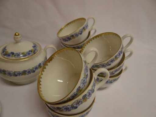 Serwis porcelanowy 10 osób