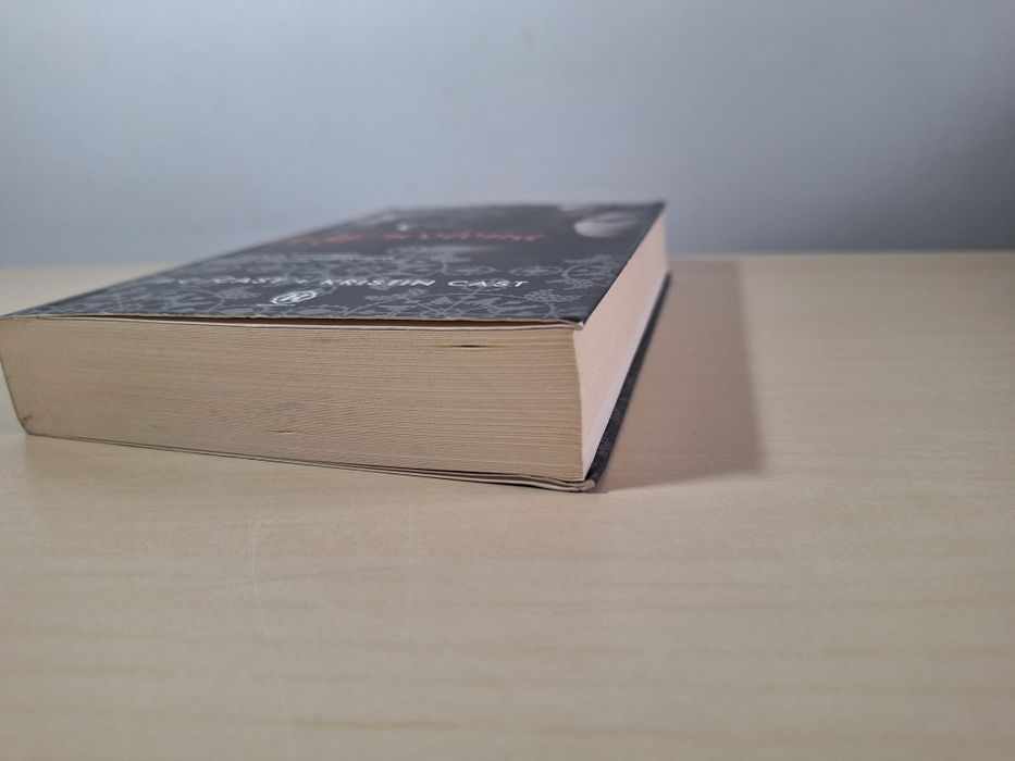 Cast Wyzwolona Dom nocy