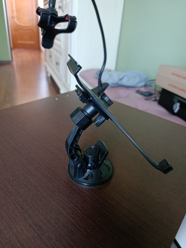 7" Планшет навігатор FREELANDER