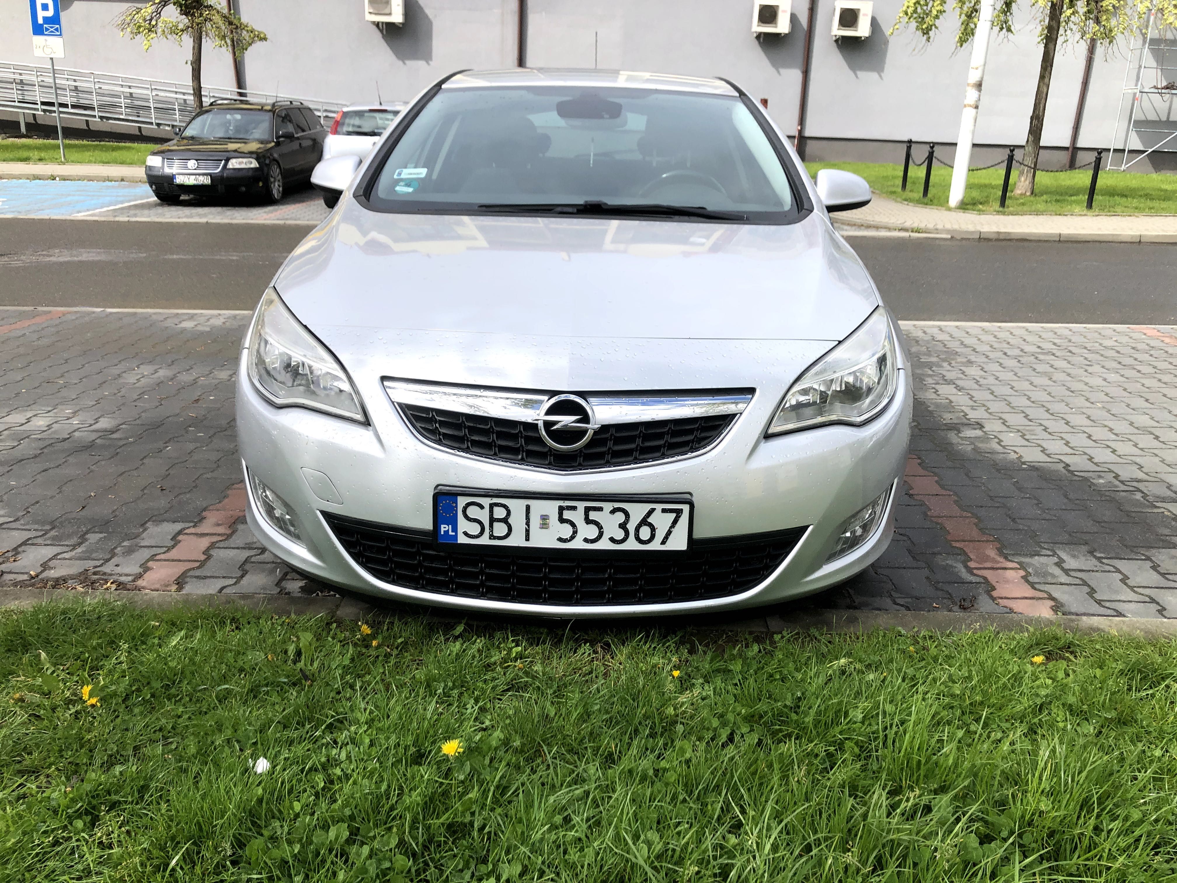 Opel Astra J Turbo 140 KM LPG