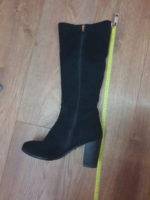 Замшеві зимові сапоги