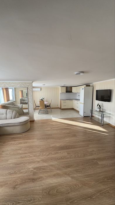 ГЕНЕРАТОР Чавдар 13 студия + спальня метро Осокорки аренда квартиры