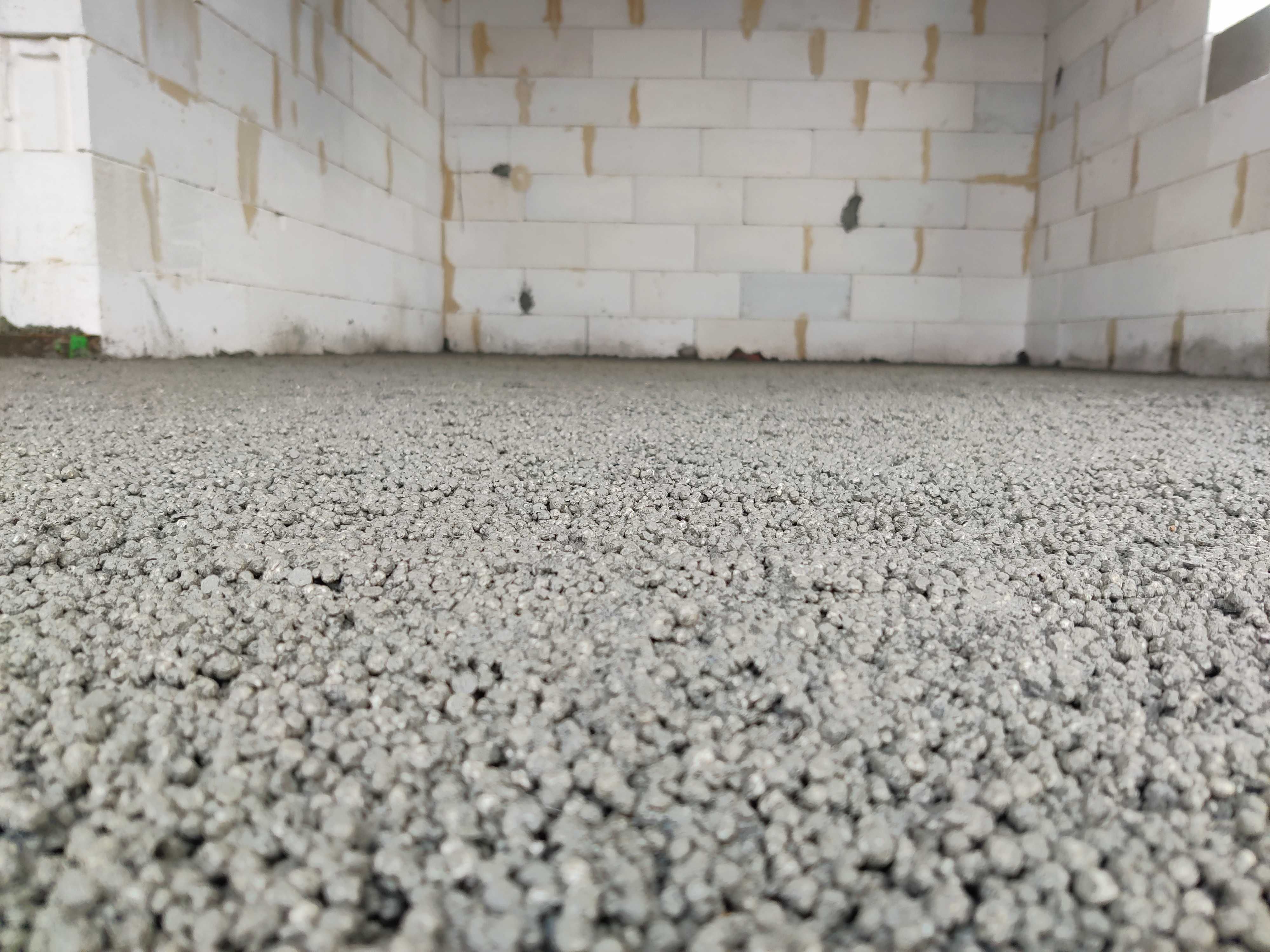 Wylewki cementowe, posadzki z mixokret, styrobeton, izolacja styropian