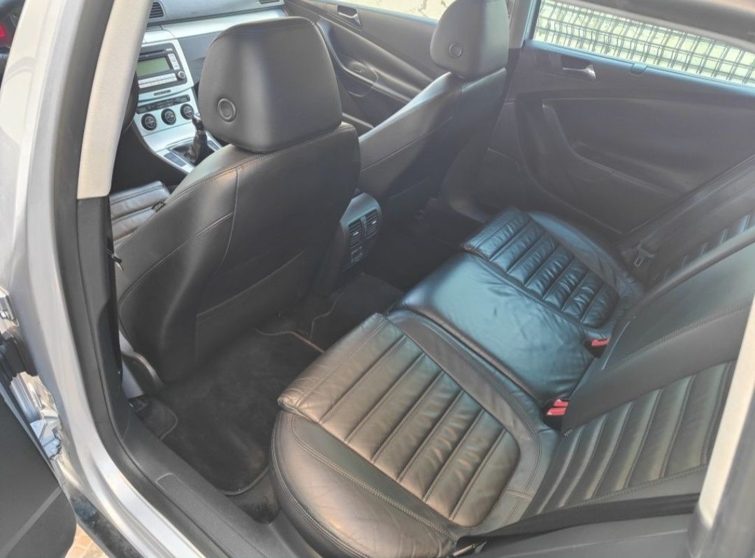 VW Passat 2.0 TDI (Venda ou troca por carrinha comercial 3 lugares)