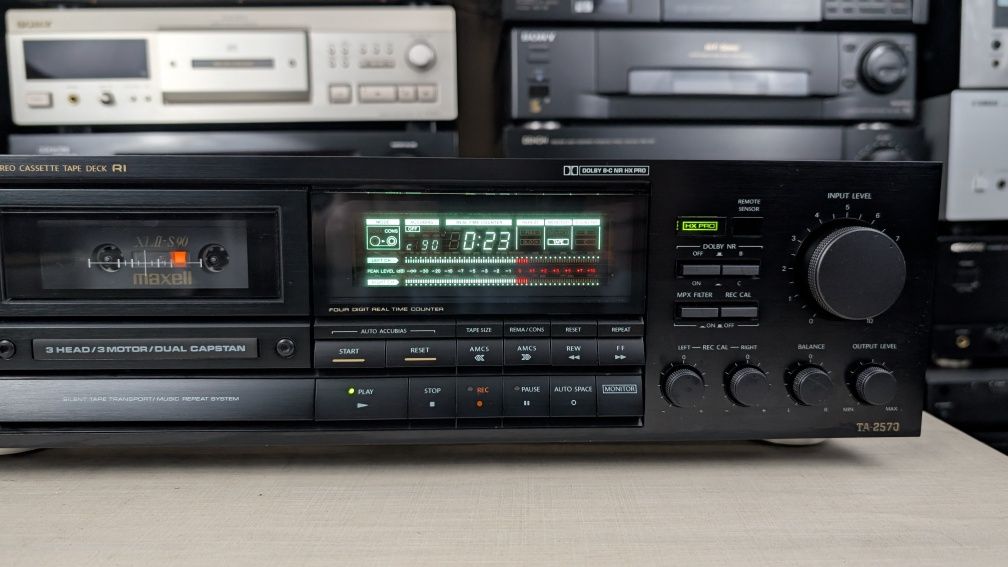 Onkyo Integra TA-2570 Wysokiej klasy magnetofon kasetowy 3-głowicy