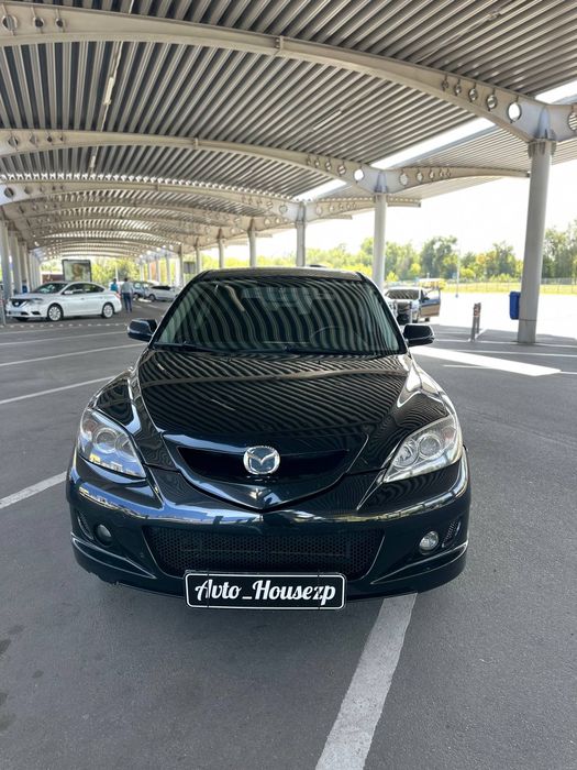 Продам Mazda 3 1.6
