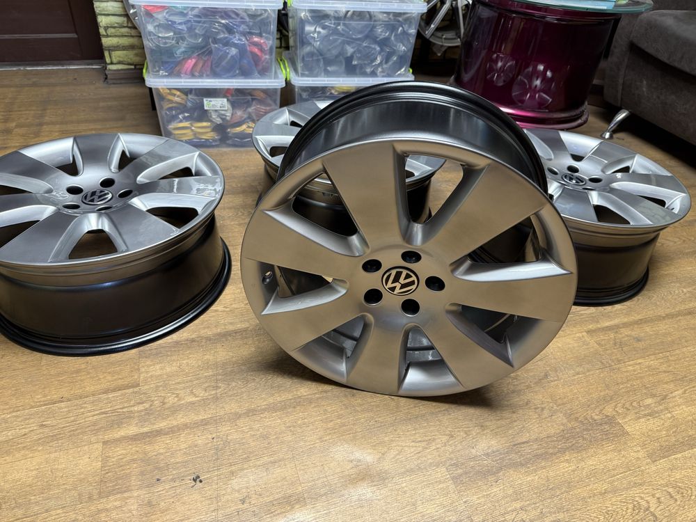 Volkswagen Phaeton - 5x112 диски r19