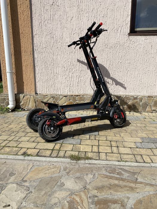 Электросамокат Kukirin G4