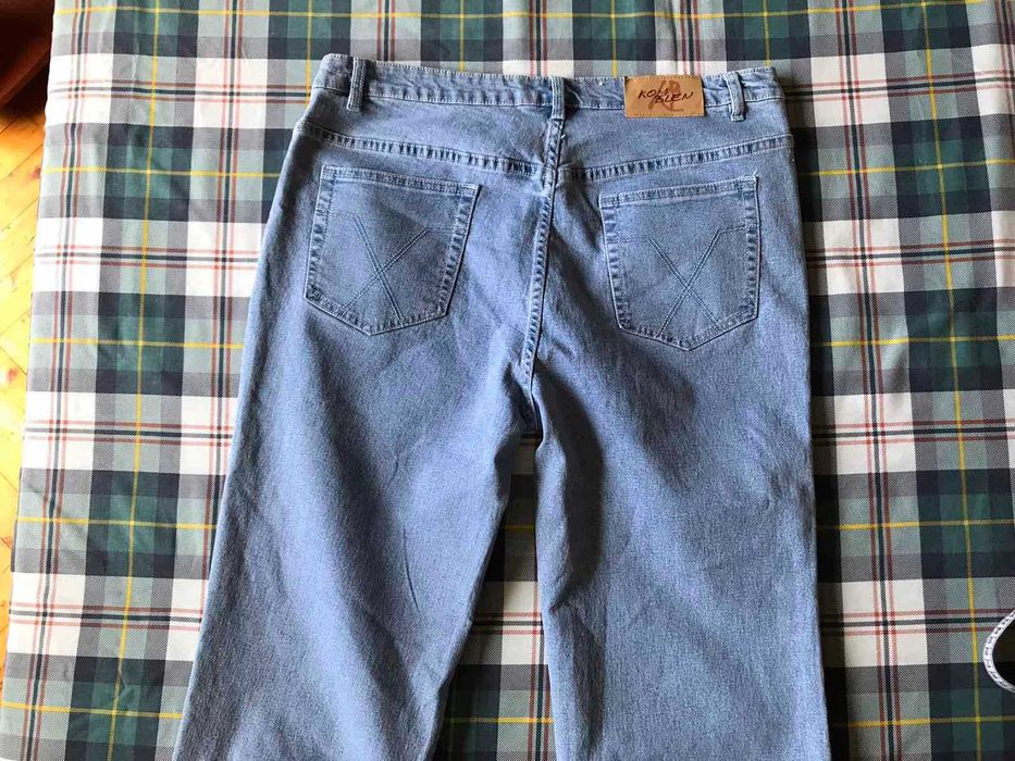 Новые джинсовые бриджи размер 52-54.