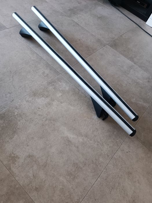 Barras universais para carro