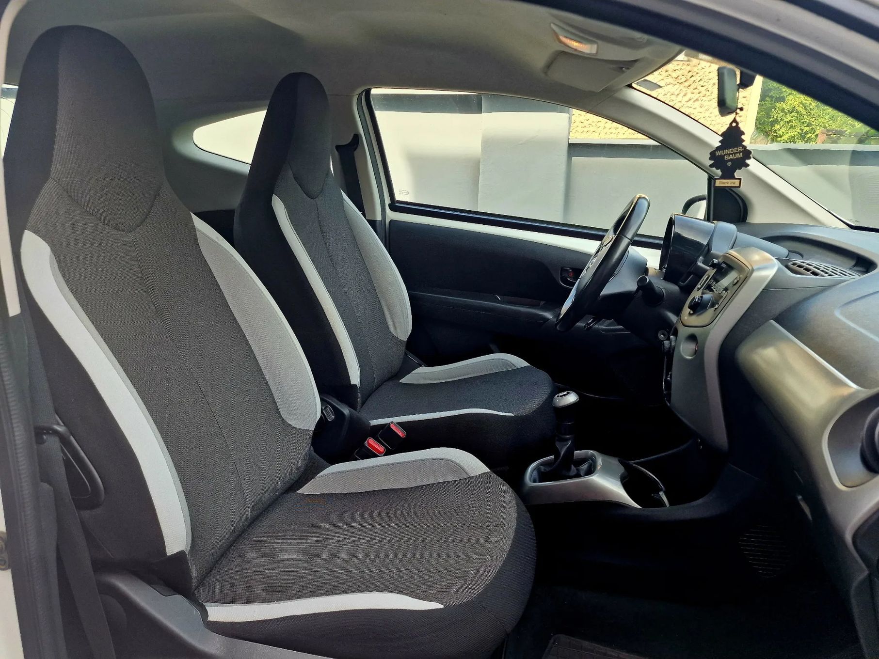 Toyota Aygo Prywatne, zadbane w 100% sprawne auto !!