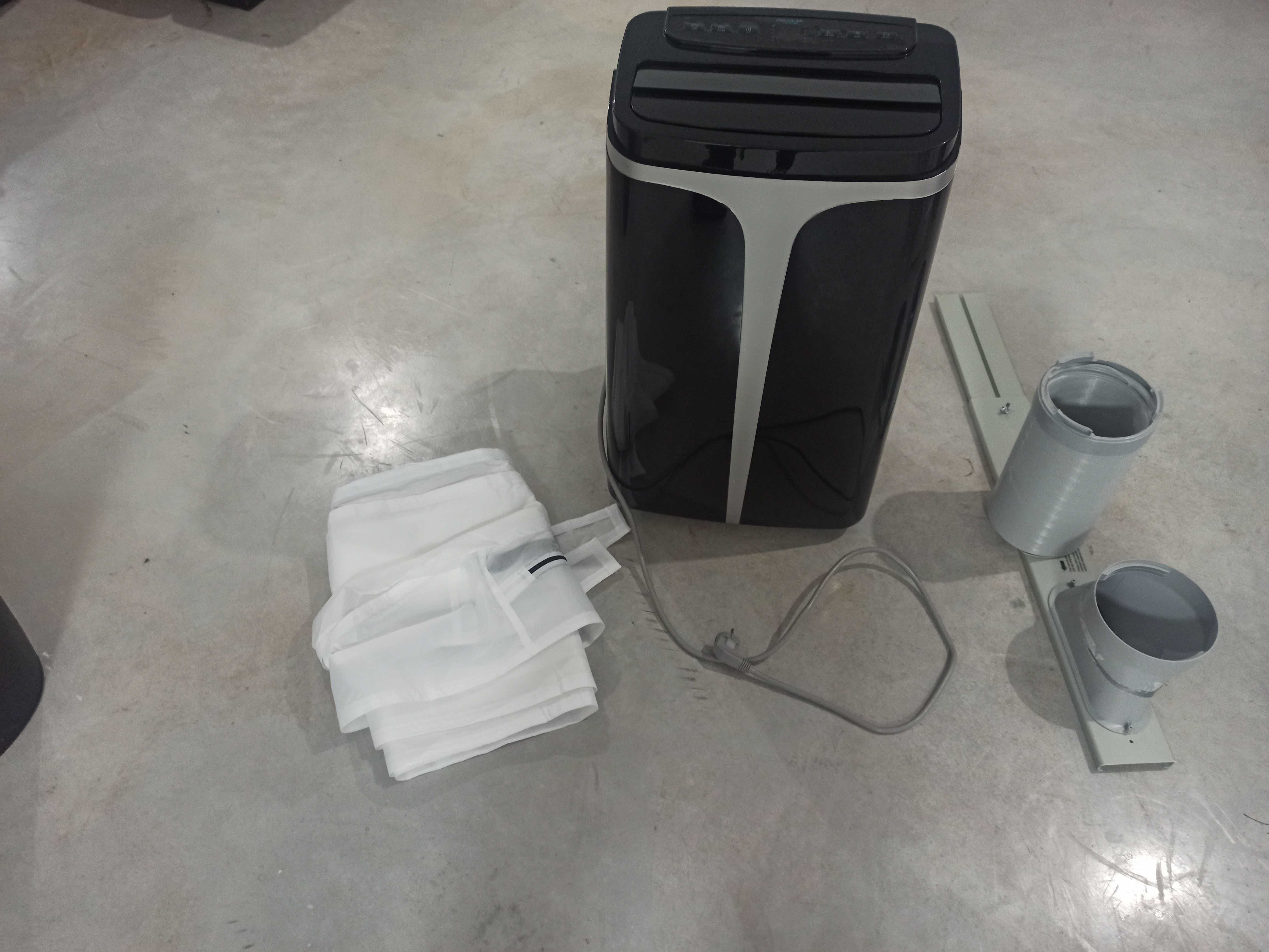 Vendo Ar Condicionado Portátil - Cecotec