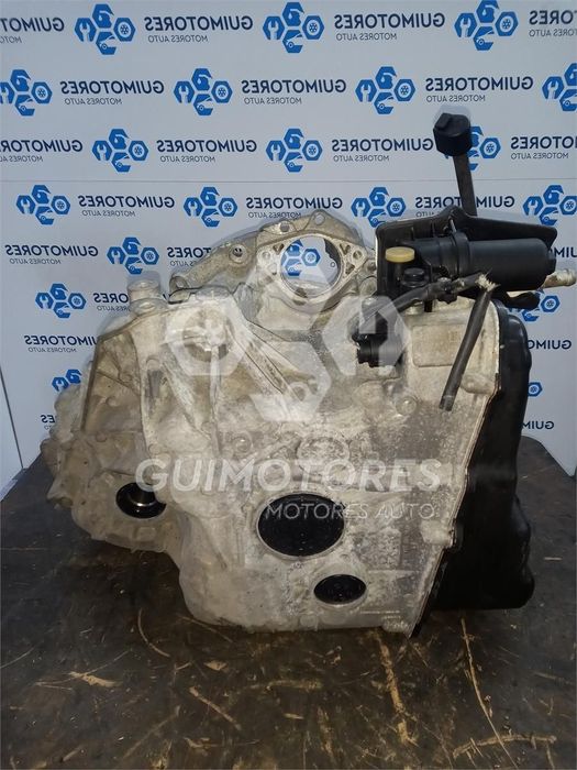 CAIXA VELOCIDADES MERCEDES CLA 180 1.6 122CV, REF: A2465010101 - MANUAL 6V
