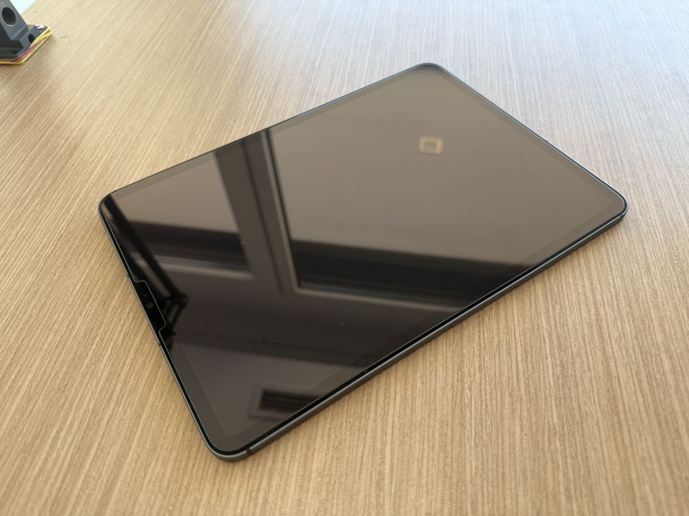 iPad Pro M1 11 2TB + Celular | Como Novo