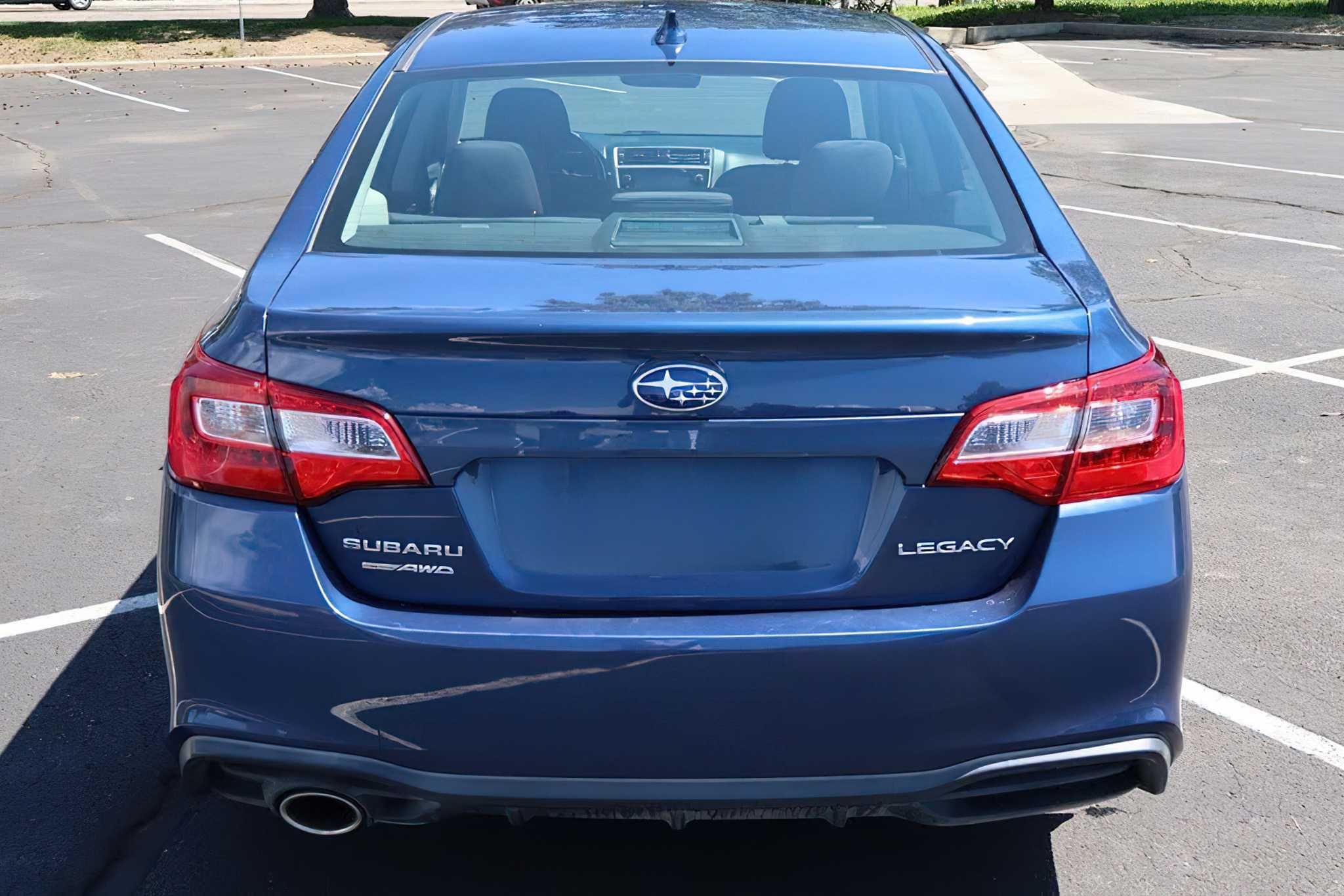 Subaru Legacy Premium 2019