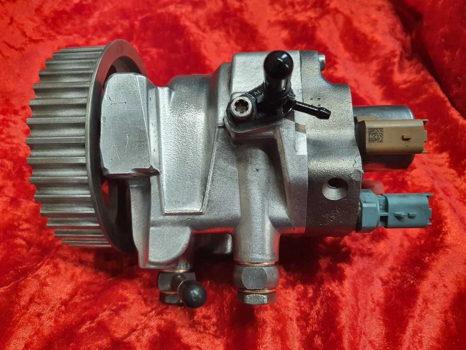 Паливний насос ТНВД Renault Clio 3 Kangoo Modus Twingo 2
Megane 3