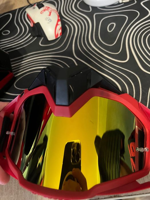 Мото Шлем (ендуро)