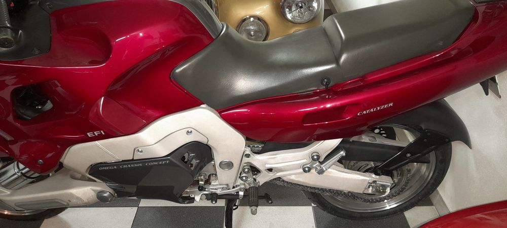 Yamaha GTS 1000 01/1995 em estado de concurso.