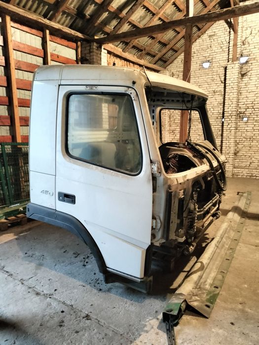 Prawa ćwiartka ,Kabina Volvo FMX , FH 13 Dzienna Krótka